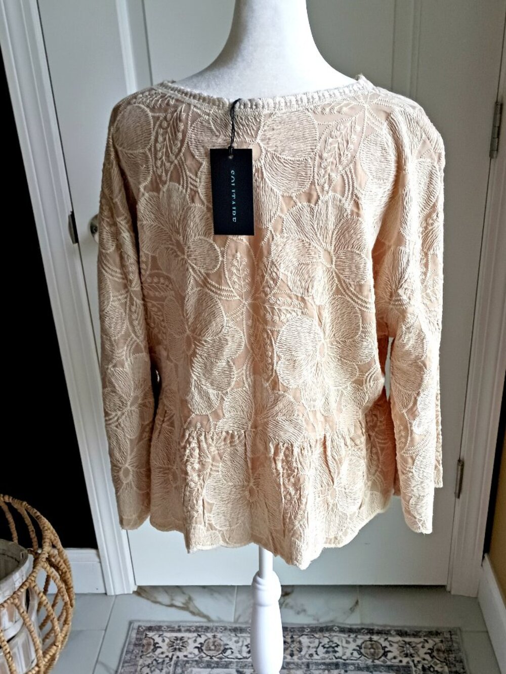 NEW! SOLITAIRE EMBROIDERED BOHO BLOUSE SZ L - Picture 3 of 4